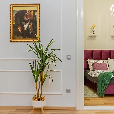 W17elegant Inner W/king Bed&friendly Host *