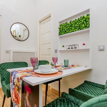 W17elegant Inner W/king Bed&friendly Host *