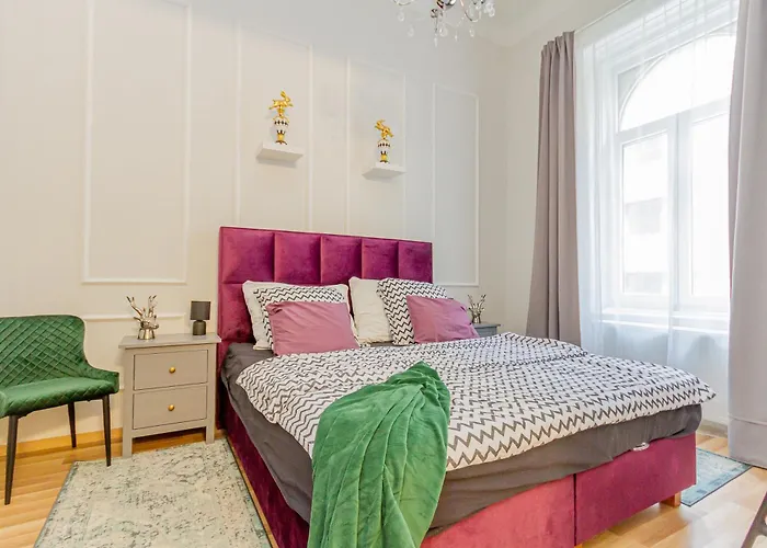 Appartamento W17elegant Inner W/king Bed&friendly Host Budapest