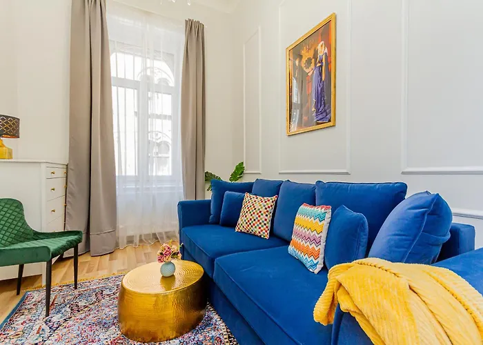 W17elegant Inner W/king Bed&friendly Host