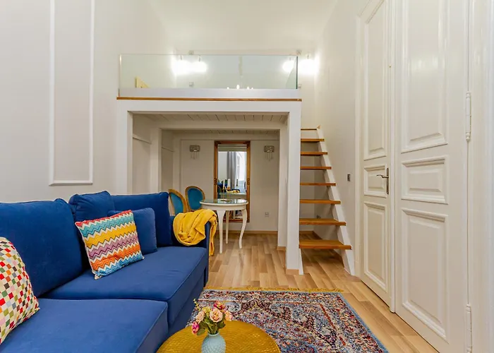 W17elegant Inner W/king Bed&friendly Host *